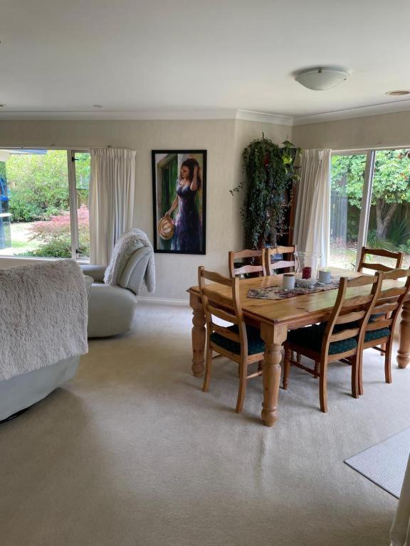 Spacious Home Paraparaumu Exterior foto